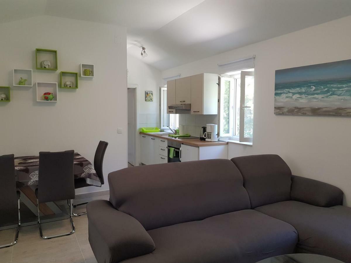 Apartment Zdenka Veli Lošinj Kültér fotó
